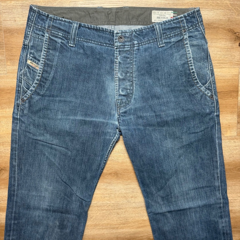 Diesel Revick Jeans Mens 32x32 Dark Blue Straight Leg Button Fly 0088Z Italy - Picture 2 of 15